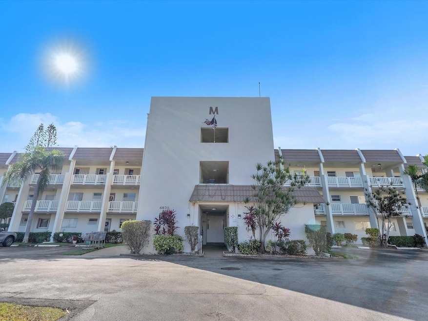 6870 Royal Palm Blvd unit 310M, Margate, FL 33063 - photo 1