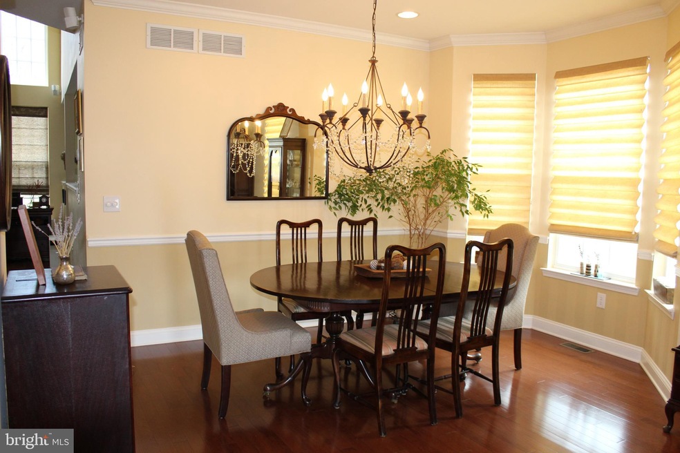 317 Chancellor Dr, Woodbury, NJ 08096 - photo 1