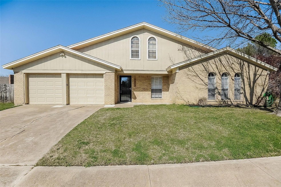 8805 Main St, North Richland Hills, TX 76182 - photo 1