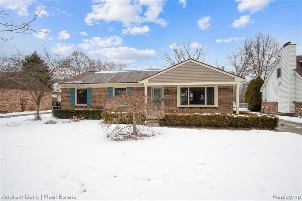 29042 Sunnydale StreetLivonia, MI 48154 MLS# 2220008087