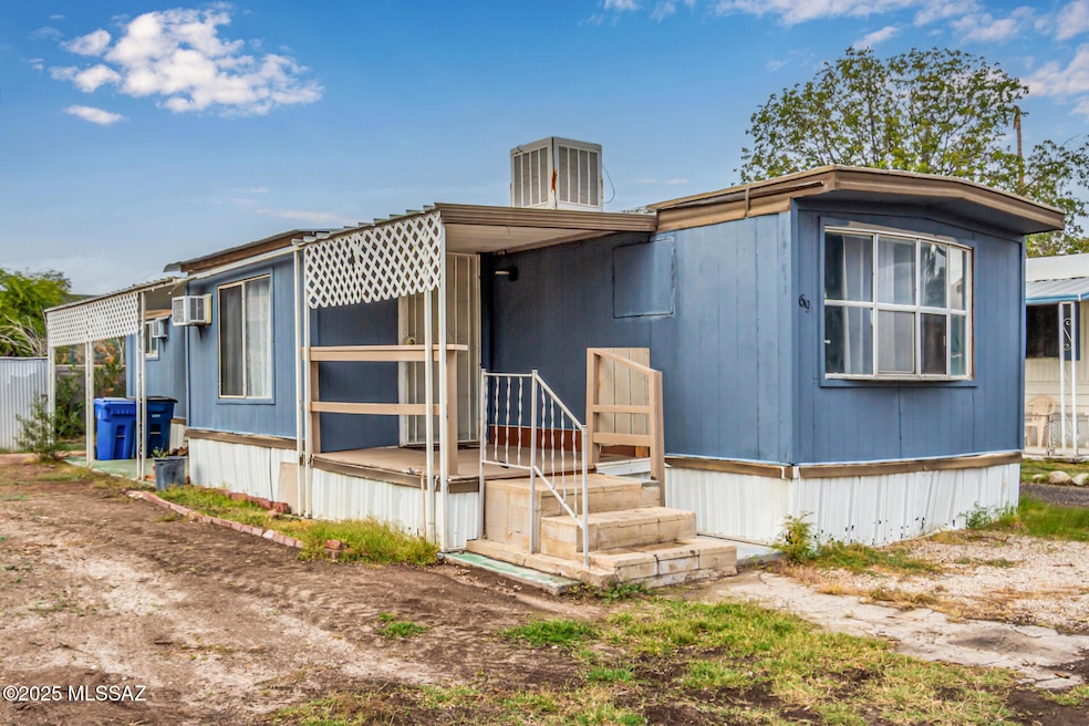 1111 E Limberlost Dr unit 69, Tucson, AZ 85719 - photo 1