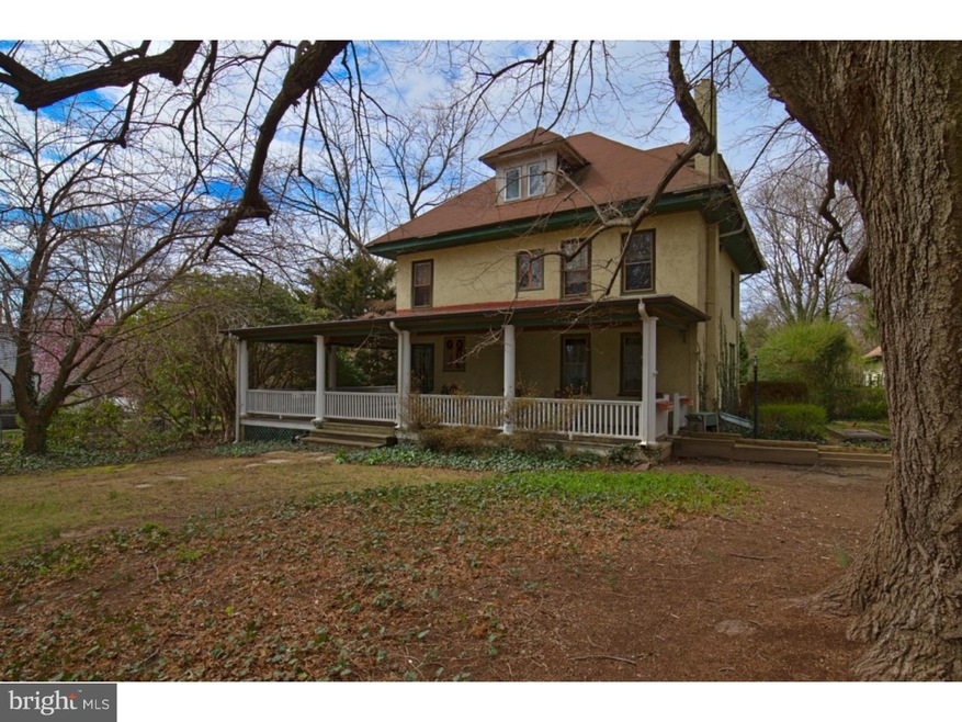 207 N Providence Rd, Wallingford, PA 19086 - photo 1