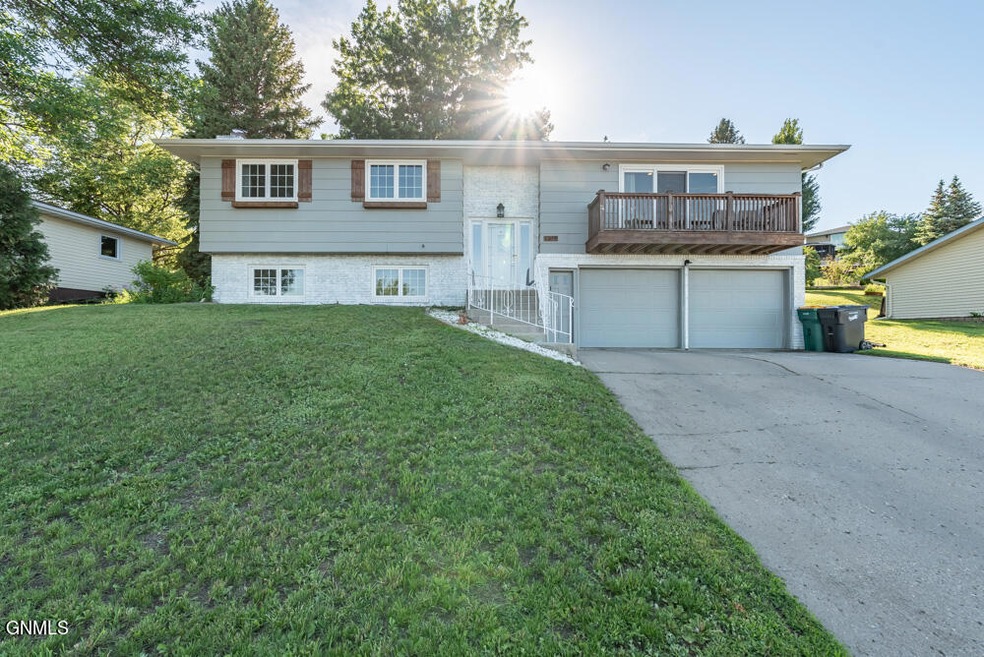1316 N 26th St MLS-2