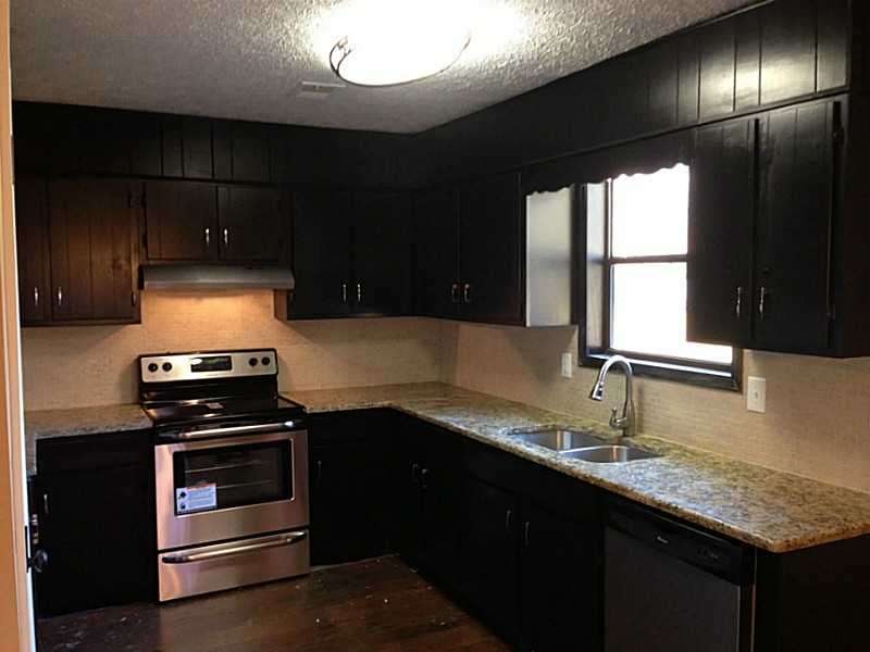 Kitchen. Beautiful kitchen New appliances and Gran