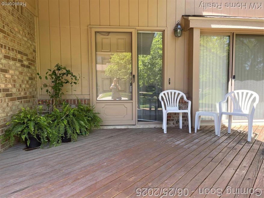 37444 N Laurel Park  Welcome Home