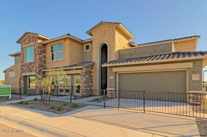 2425 W Bronco Butte Trail Unit-small-00