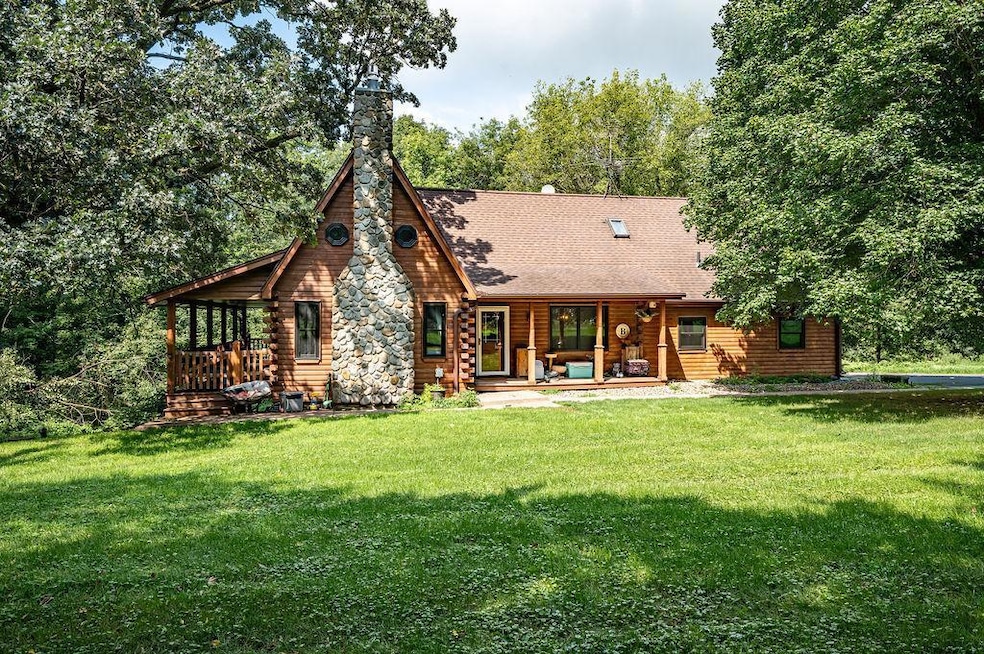 N4848 1110th St, Prescott, WI 54021 - photo 1