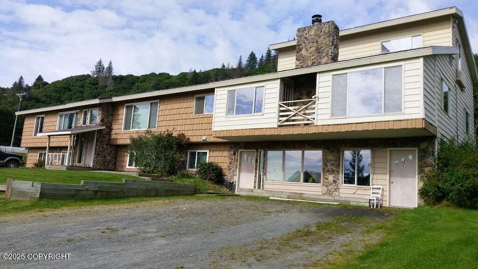 106 E Bayview Ave, Homer, AK 99603 - photo 1