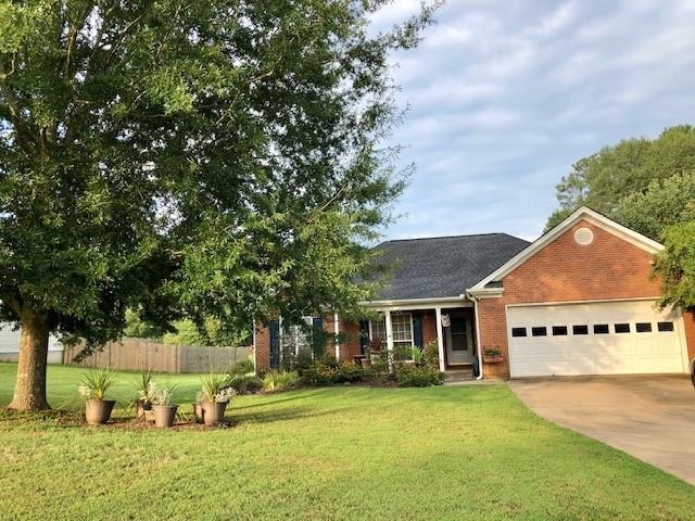 904 Relaxed Way, Winder, GA 30680 - photo 1