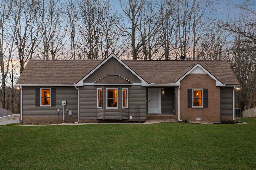 179 W Hester Rd, Cottontown, TN 37048 - photo 1