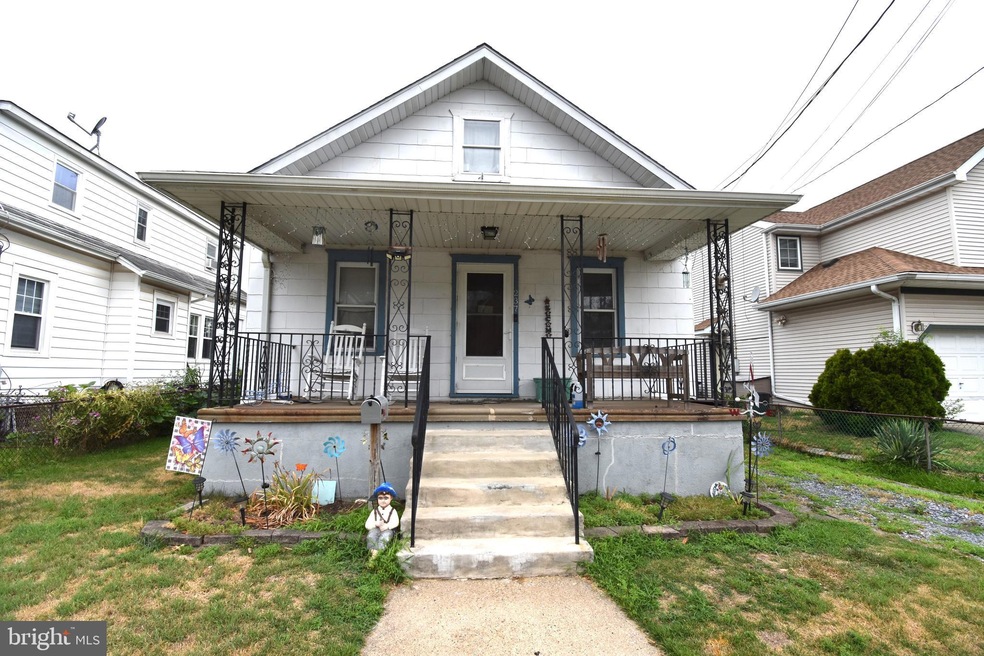 237 Hooker St, Riverside, NJ 08075 - photo 1