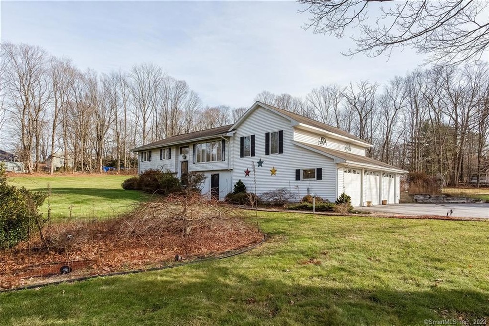 Welcome to 167 West Main Street in Hebron, CT