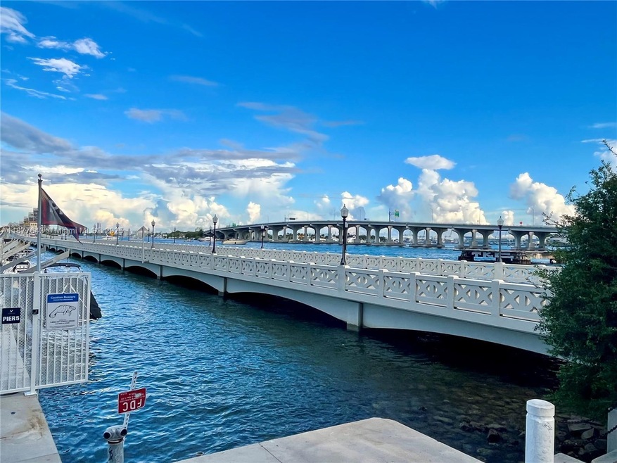 The Venetia unit 15G, Miami, FL 33132 - photo 1