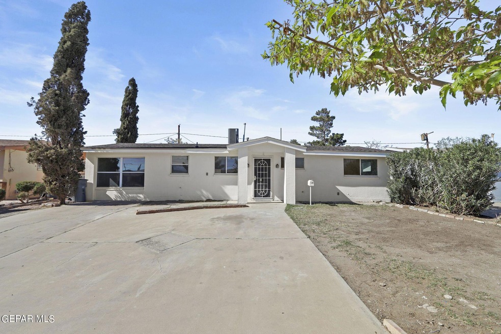 229 Kelvin Ave, El Paso, TX 79915 - photo 1