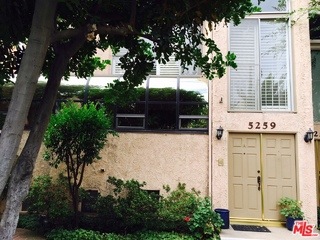FRONT OF UNIT