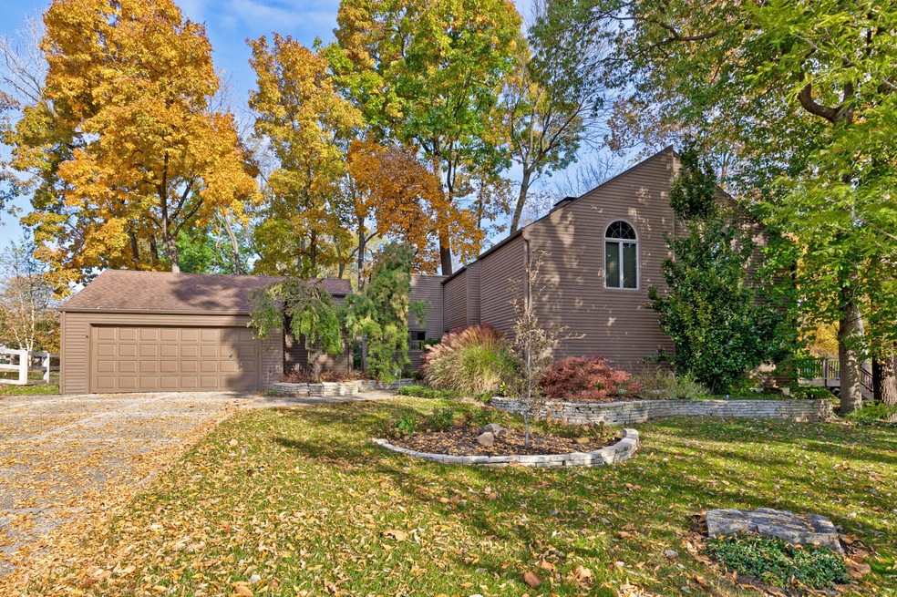 1318BriarmeadowDriveExt_Hommati102-3