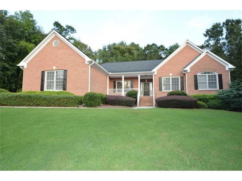 3600 Rosetree Ct, Lilburn, GA 30047 - photo 1