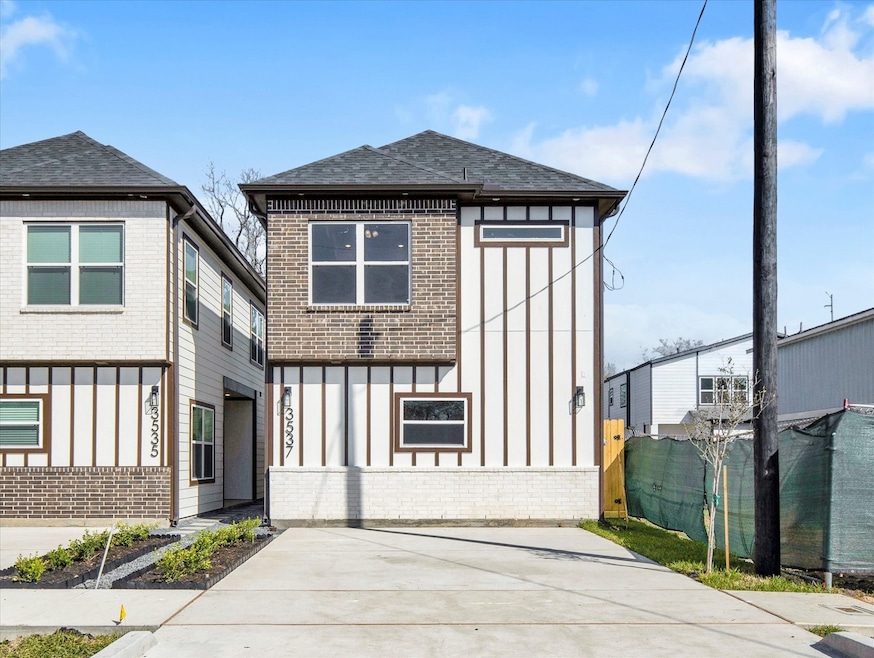 Sold • Co-Listing Agent