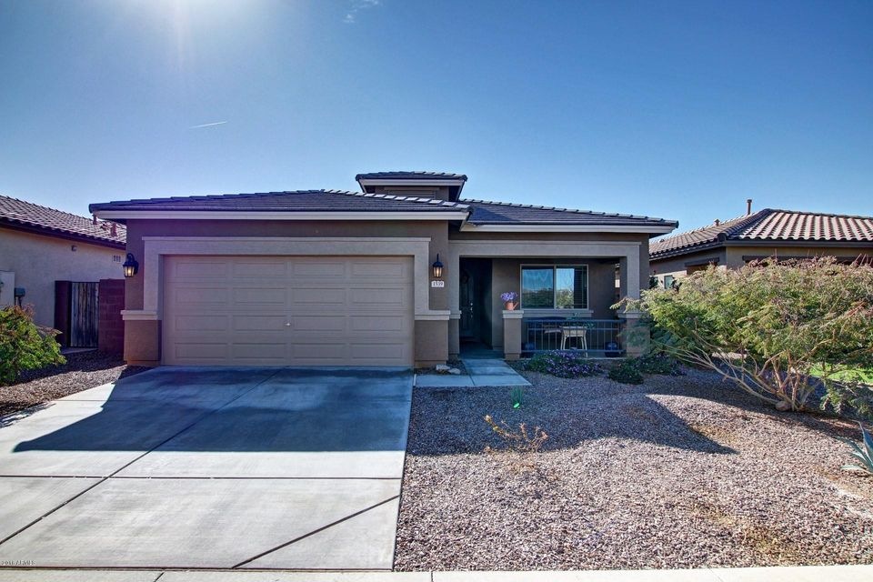 1539 W Apricot Ave, San Tan Valley, AZ 85140 - photo 1