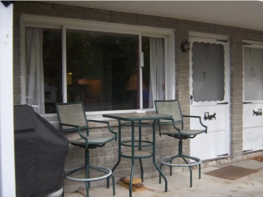 55 Paradise Rd unit 5, Bristol, NH 03222 - photo 1