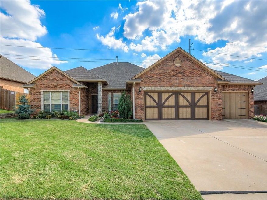612 NW 193rd St, Edmond, OK 73012 - photo 1