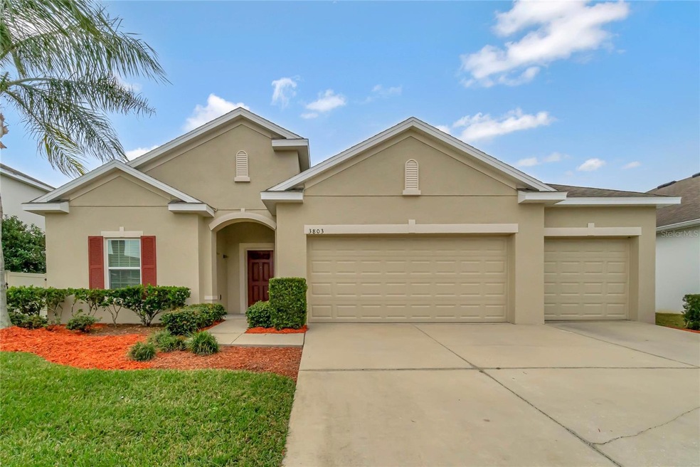3803 Wind Dancer Cir, Saint Cloud, FL 34772 - photo 1