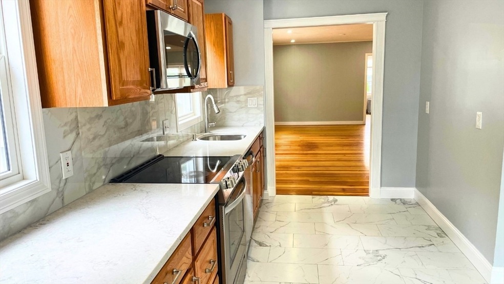 25 Hazel St unit 1, Salem, MA 01970 - photo 1