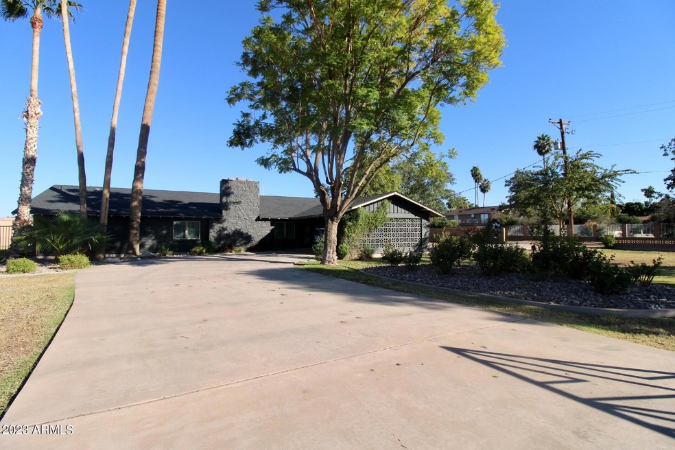 1807 N Val Vista Dr, Mesa, AZ 85213 - photo 1