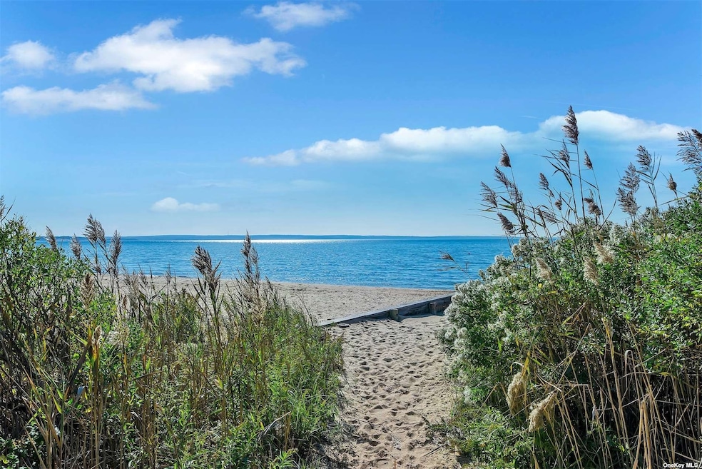 Sold $800,000 • Co-Listing Agent