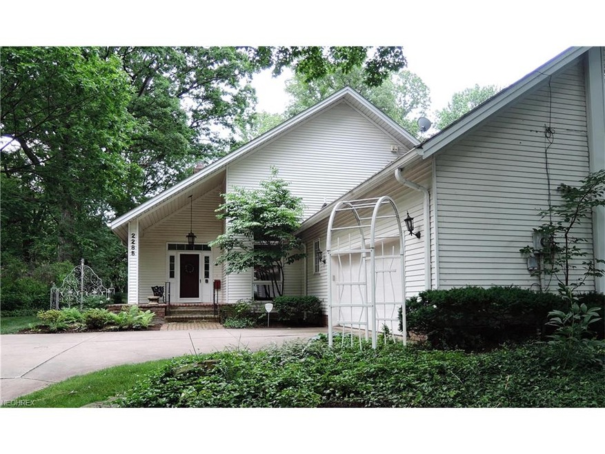 Fantastic curb appeal!
