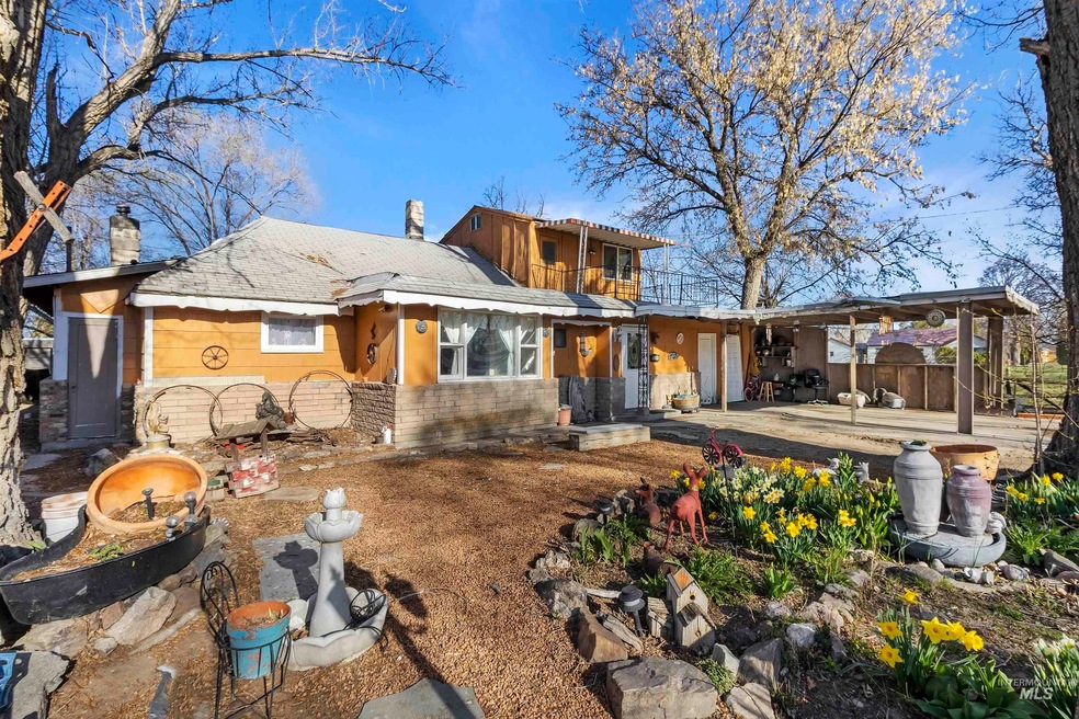 1804 Monroe Ave, Burley, ID 83318 - photo 1