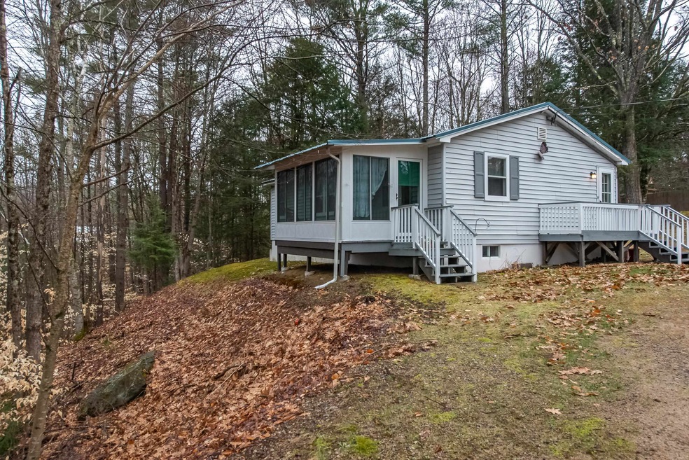 83 Great East Ln, Brookfield, NH 03872 - photo 1