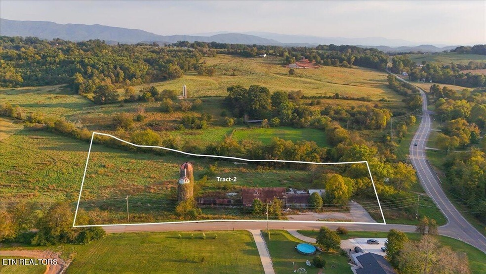 03-DJI_20241013182318_0779_D