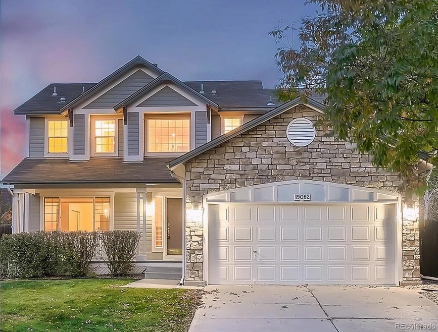 19062 E Whitaker Place, Aurora, CO 80015 - photo 1