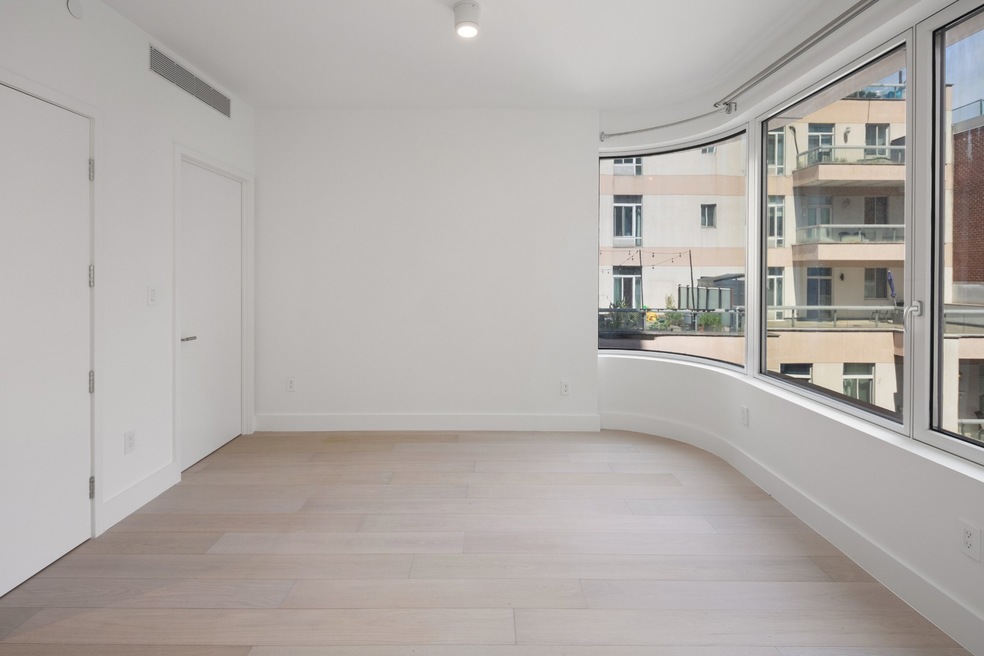 208 Delancey St unit 5-E, New York, NY 10002 - photo 1