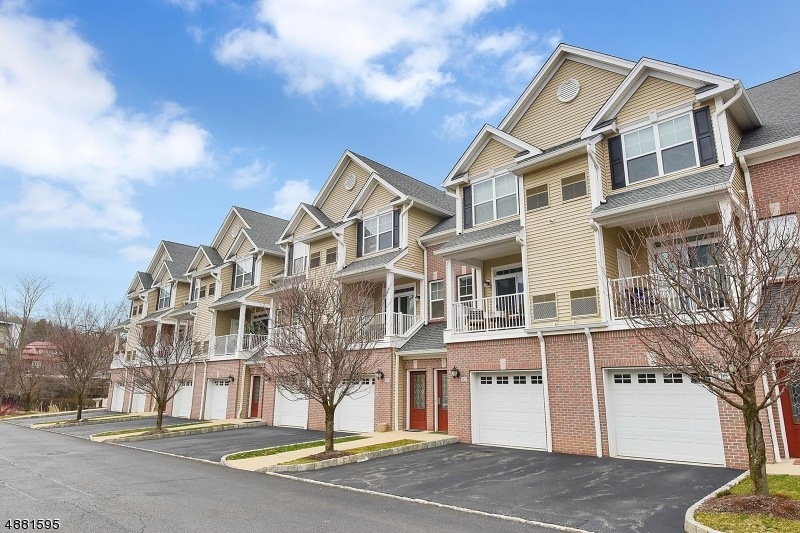 110 River Place unit 110, Butler, NJ 07405 - photo 1