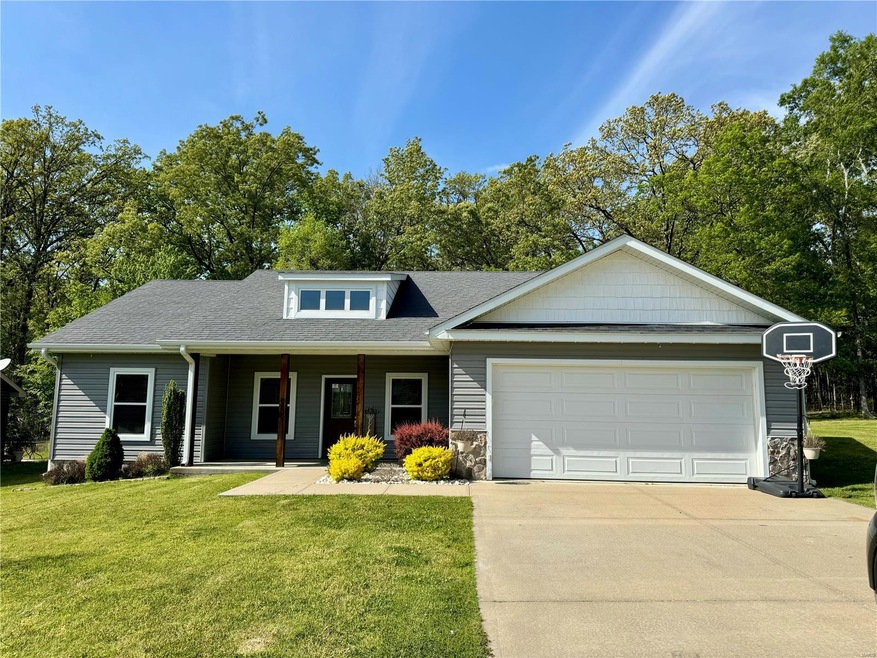 5984 Melissa Ln, Poplar Bluff, MO 63901 - photo 1