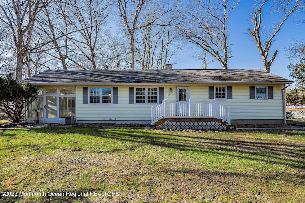 32 Park Ave, Bayville, NJ 08721 - photo 1