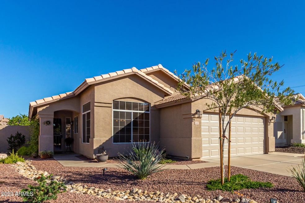 449 N Ocotillo