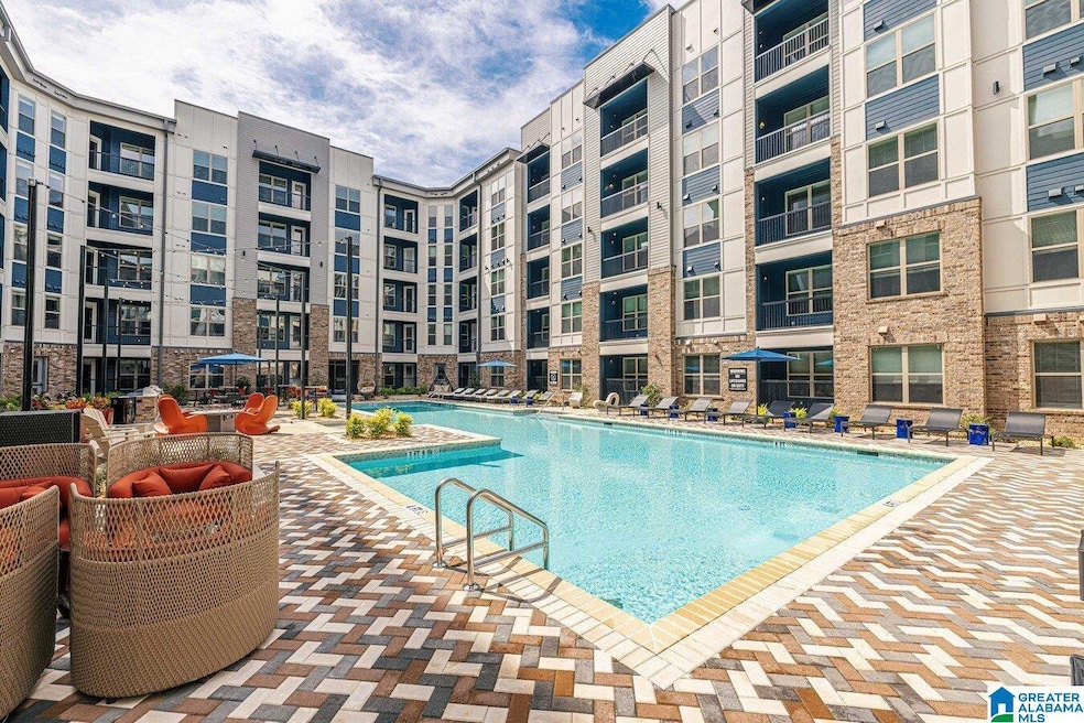 3560 Grandview Pkwy unit 2532, Birmingham, AL 35243 - photo 1