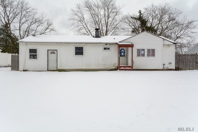 2809 Kane Ave, Medford, NY 11763 - photo 1