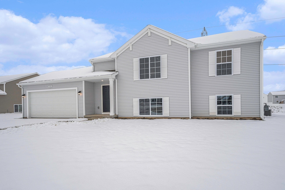 13777 Quincy St, Holland, MI 49424 - photo 1