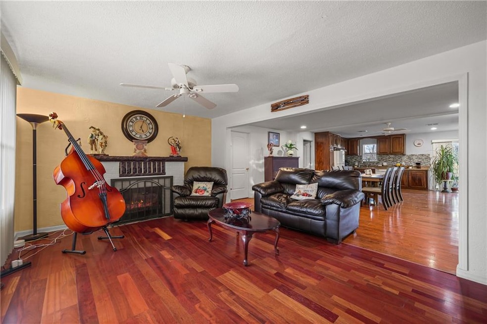 Under Contract $199,000