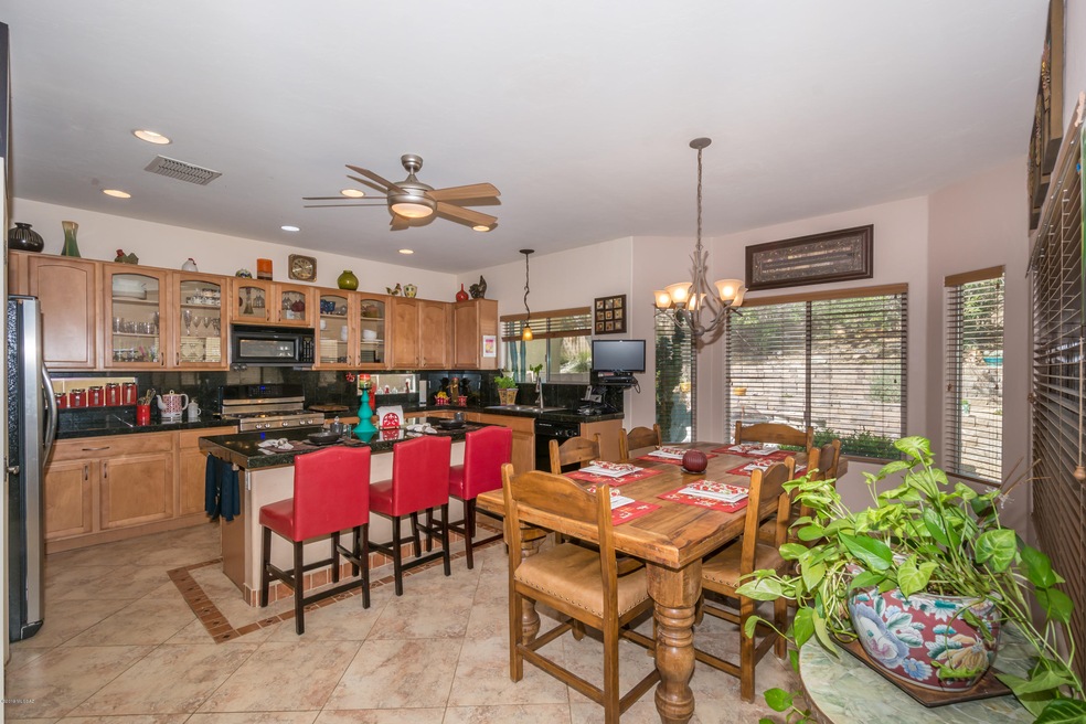 6177 N Placita San Agustin, Tucson, AZ 85741 - photo 1