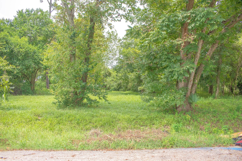 2418 Walcott Ln, Houston, TX 77088 - photo 1