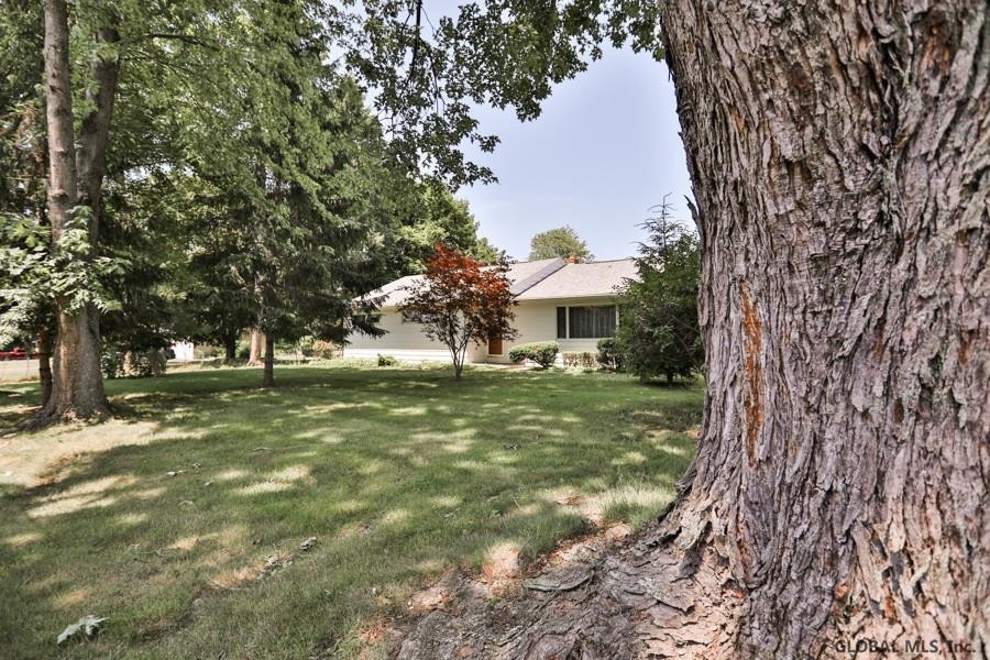 7 Middle Rd, Troy, NY 12180 - photo 1