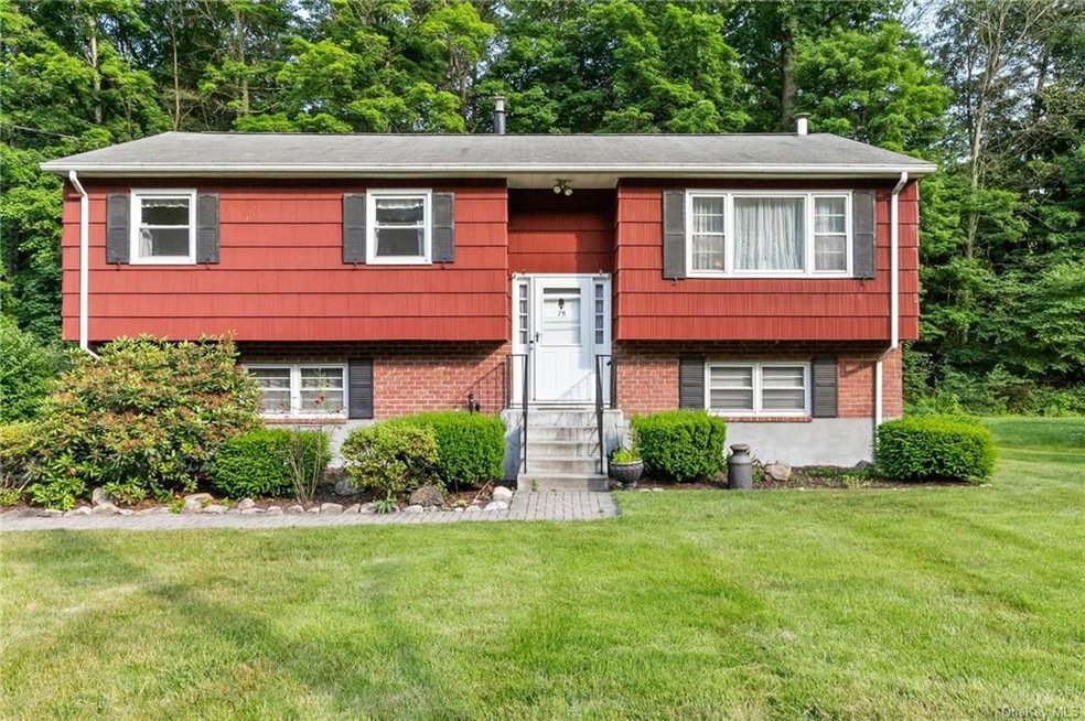 75 Sherwood Rd, Cortlandt Manor, NY 10567 - photo 1