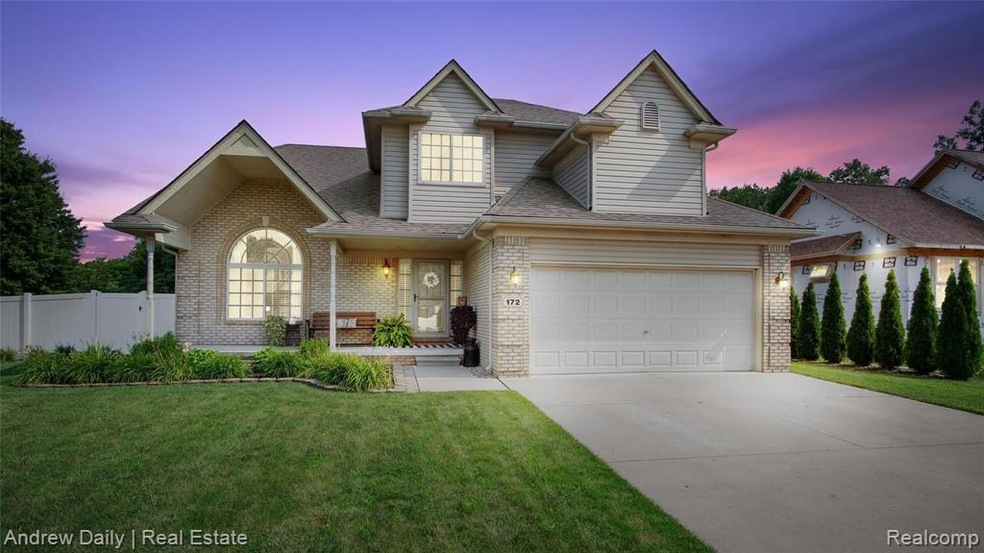 172 Natures Way Carleton Vlg, MI 48117