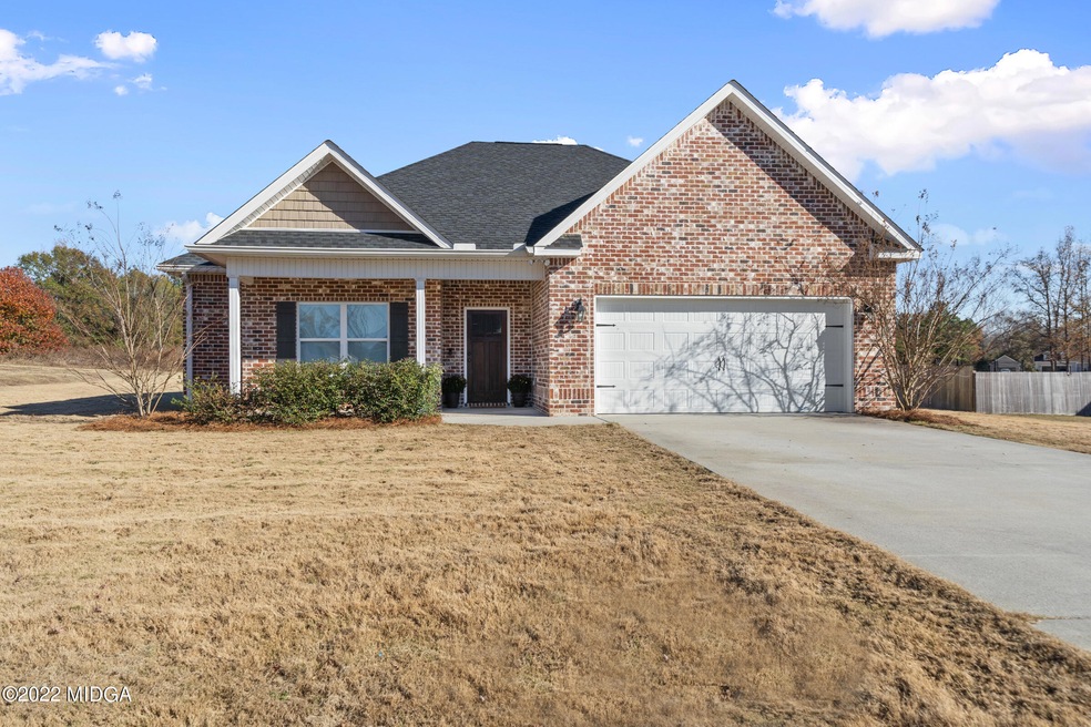 7164 Wimpy Rd, Macon, GA 31216 - photo 1