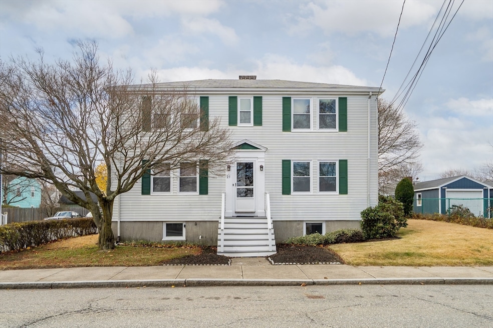 For Sale $900,000 • Co-Listing Agent